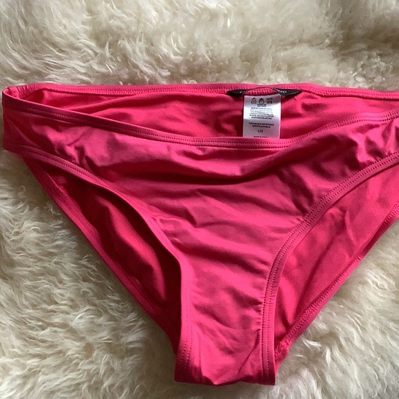 Carmen Marc Valvo Tankini - Picture 6 of 8